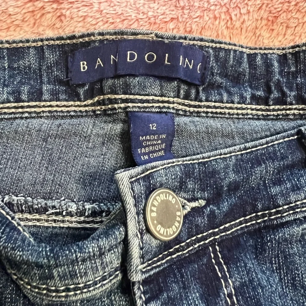 #212 Bandolino denim shorts